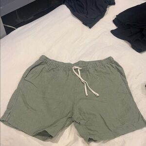Men’s Casual Drawstring Sage Green Shorts